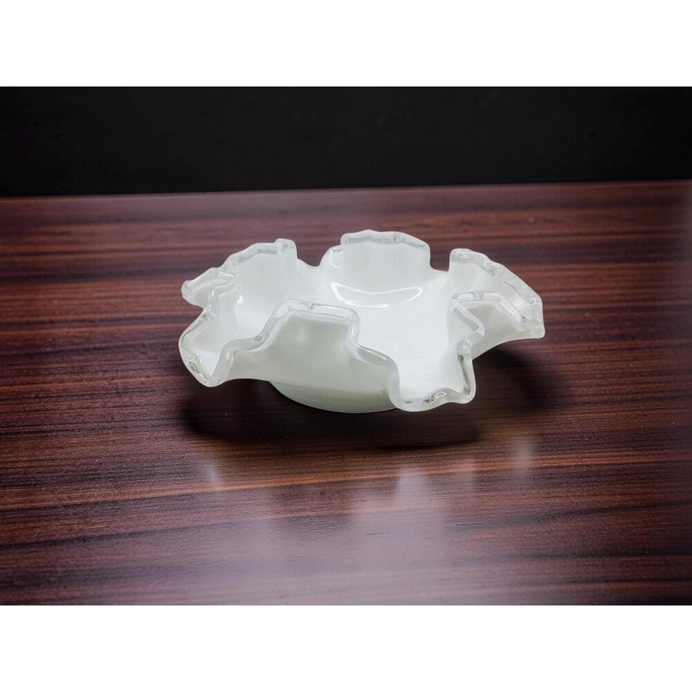 Vintage Fenton Silver Crest White Milk Glass Ruffled Edge Bowl Decorative Center